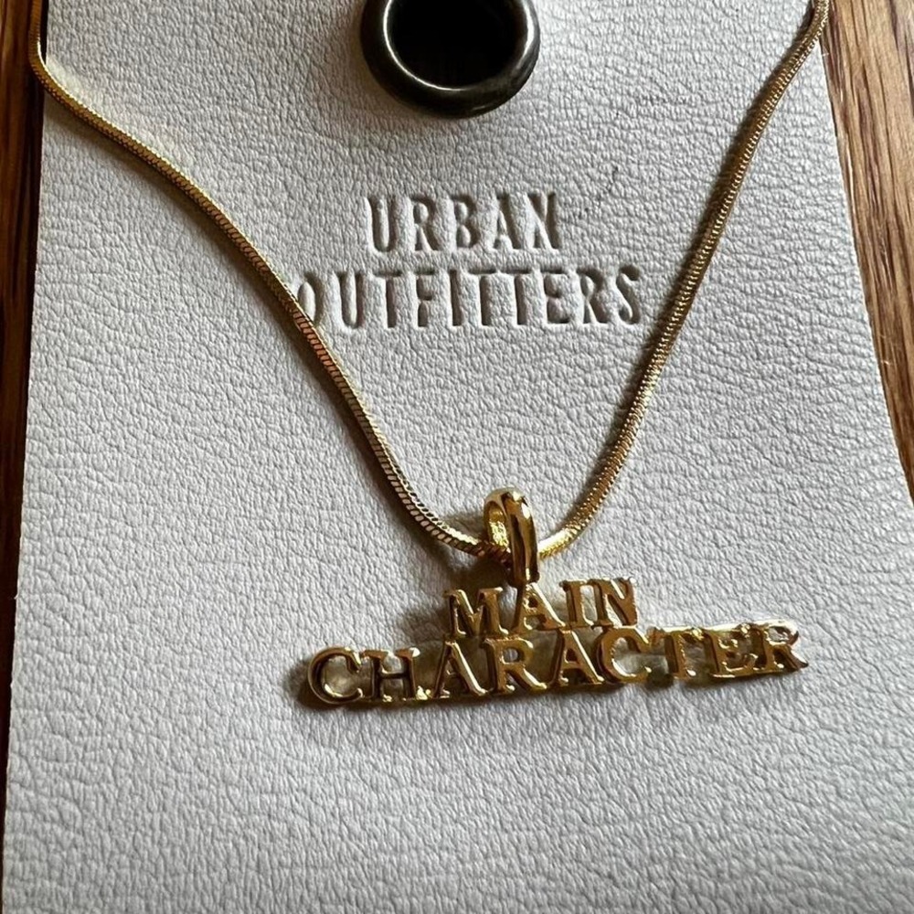 Urban Main Character Gold Necklace pendant chain - Picture 4 of 4